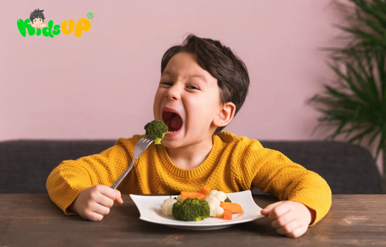 Điều chỉnh chế độ ăn uống lành mạnh, tốt cho giấc ngủ