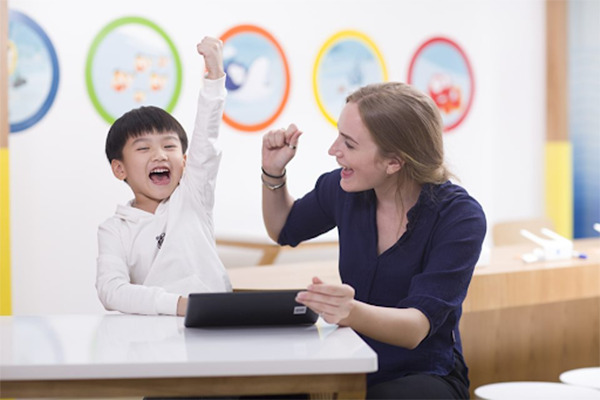 Tính tương tác cao khiến trẻ hào hứng học tập