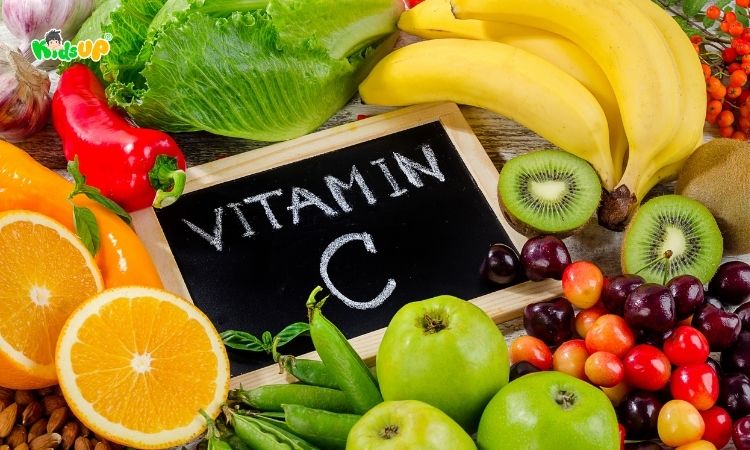 Vitamin C hỗ trợ phát triển hệ miễn dịch non nớt của trẻ 